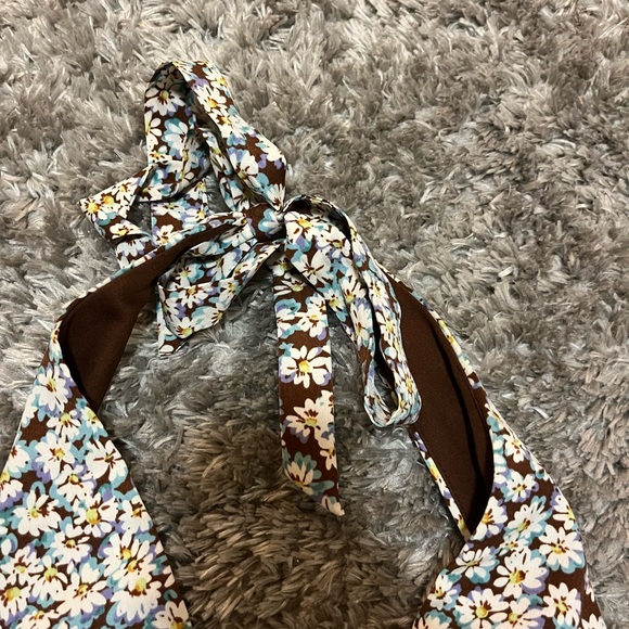 Pacsun Halter Top - Picture 2 of 5